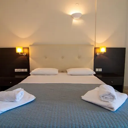 Casa Laios 2*